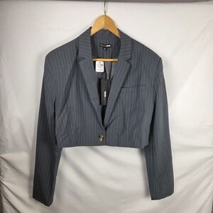 Fashion Nova 3 Piece Set With Blazer, Pants, Sleeveless Top Size M gray/White